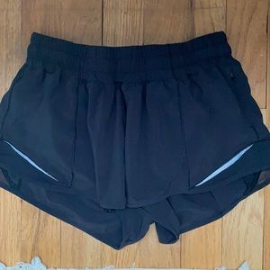 Lululemon Size 4 Black Shorts